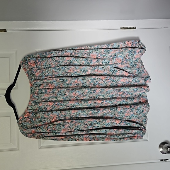 Ava & Viv 1X GORGEOUS dress top 😍 - Picture 3 of 5